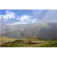 طبيعت و اندکي مخلفات