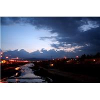 از رود تا ابر